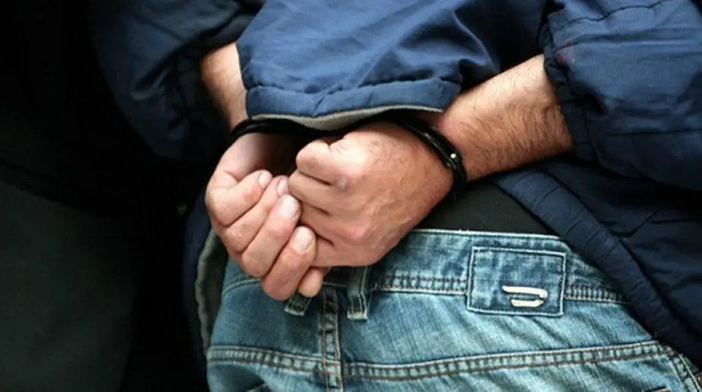 Σύλληψη άνδρα για ηρωίνη στον Τύρναβο 