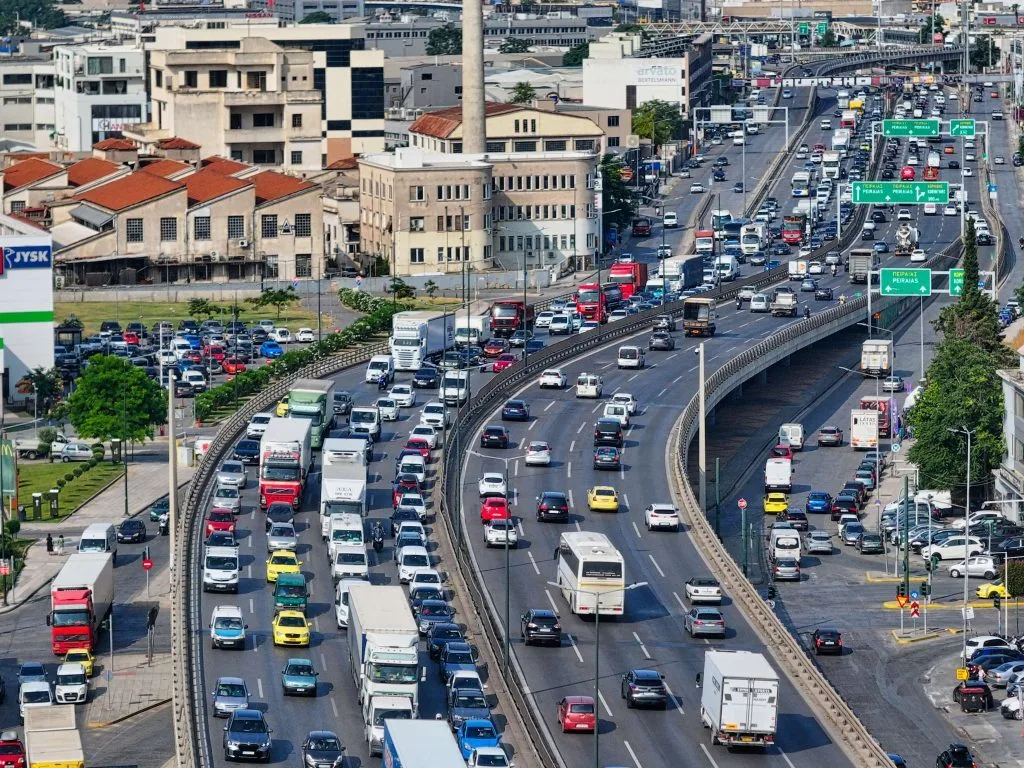 Έρχονται αυτόματα πρόστιμα-φωτιά για ανασφάλιστα οχήματα και ΚΤΕΟ: Ποιοι είναι στο «μικροσκόπιο»