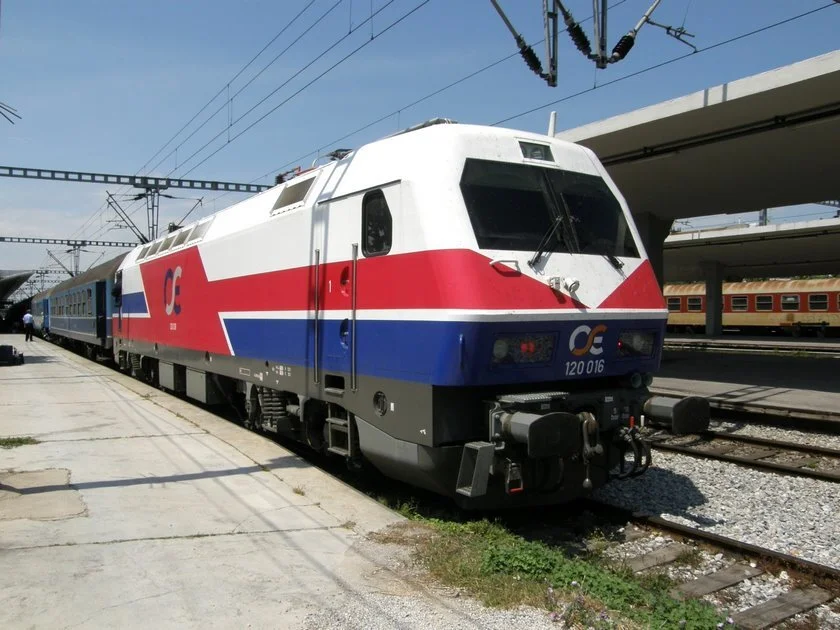 Ακινητοποιήθηκε τρένο που εκτελούσε το δρομολόγιο Λάρισα – Θεσσαλονίκη