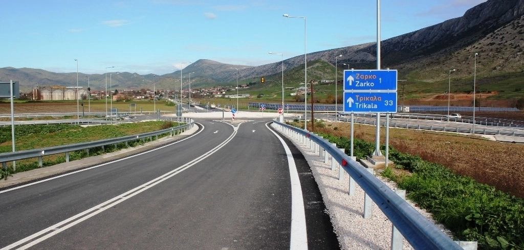Ενίσχυση 2,5 εκατ. ευρώ για το οδικό δίκτυο στον βόρειο τομέα της Λάρισας