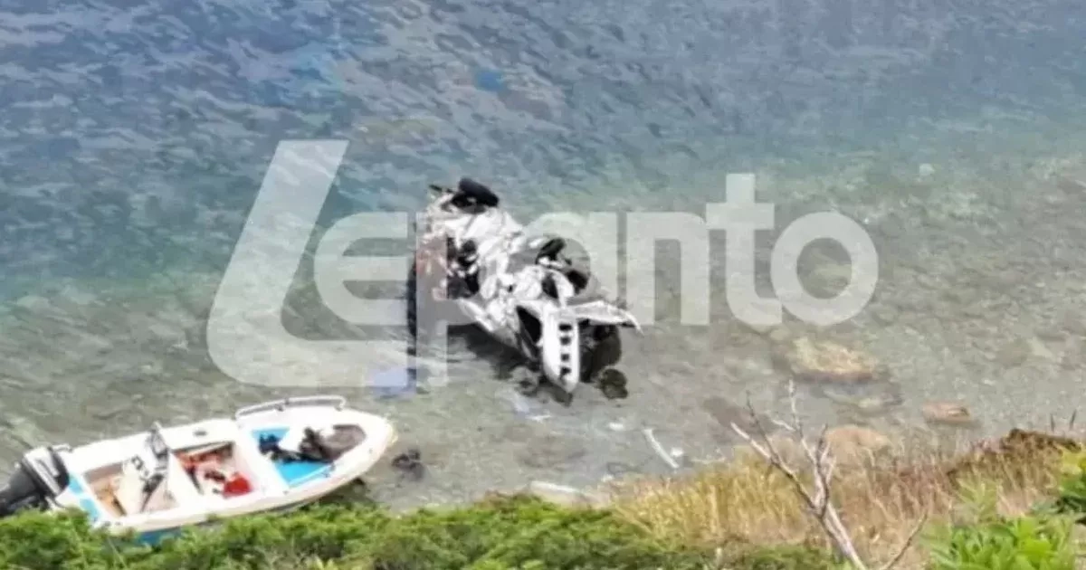 Τραγωδία στη Φωκίδα: Αυτοκίνητο έπεσε στον γκρεμό και κατέληξε στη θάλασσα – Νεκρή 27χρονη (Video)