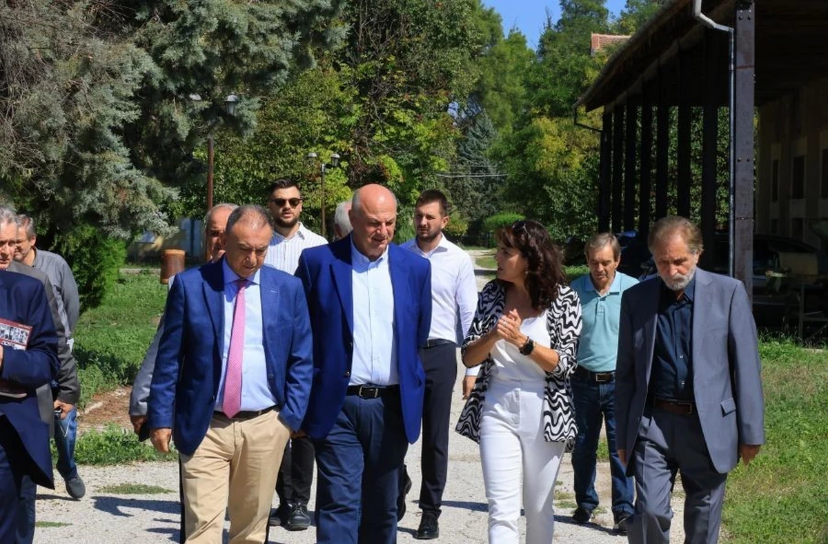 Περιοδεία Τσιάρα στη Λάρισα: Τσιάρας: Διαρκές ενδιαφέρον για να κλείσουν οι πληγές στη Θεσσαλία (ΦΩΤΟ)