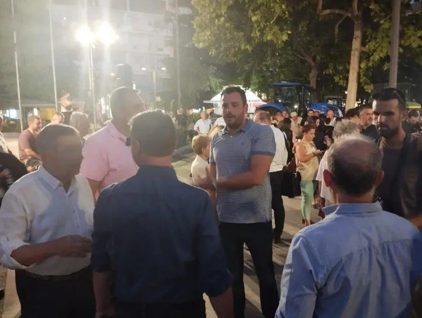 Ο Δήμος Τυρνάβου στο πλευρό των αγωνιζόμενων αγροτών
