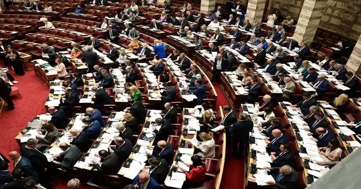 ΟΠΕΚΕΠΕ: Διαβιβάστηκε στη Βουλή από την Ευρωπαϊκή Εισαγγελία δικογραφία για δύο πρώην υπουργούς Αγροτικής Ανάπτυξης