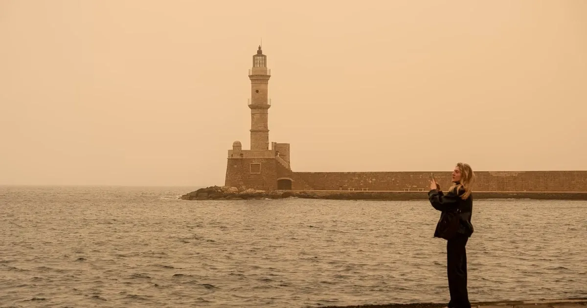 Καιρός: Μαζί με τη ζέστη επιστρέφει και η αφρικανική σκόνη