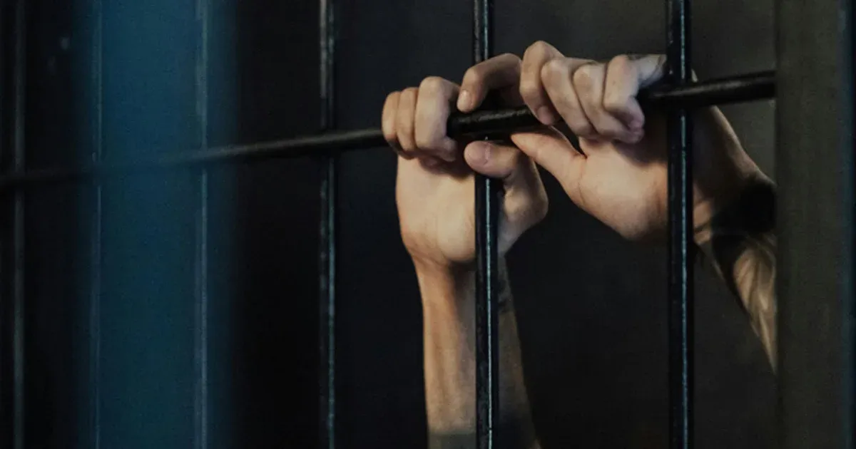 Έφοδος της αστυνομίας στις φυλακές Αυλώνα