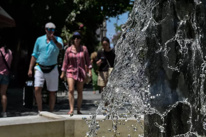 Σε ισχύ στην Λάρισα τα μέτρα για την προστασία αστέγων και ευάλωτων πολιτών από τον καύσωνα 