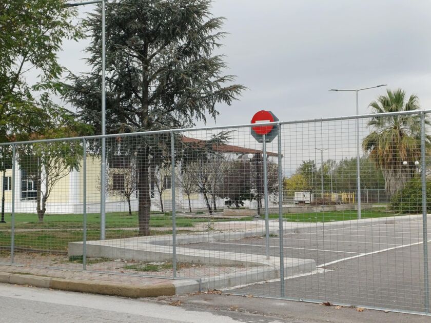 Στη Λάρισα η διεξαγωγή της δίκης για το δυστύχημα στα Τέμπη – Απορρίφθηκαν τα αιτήματα των συγγενών