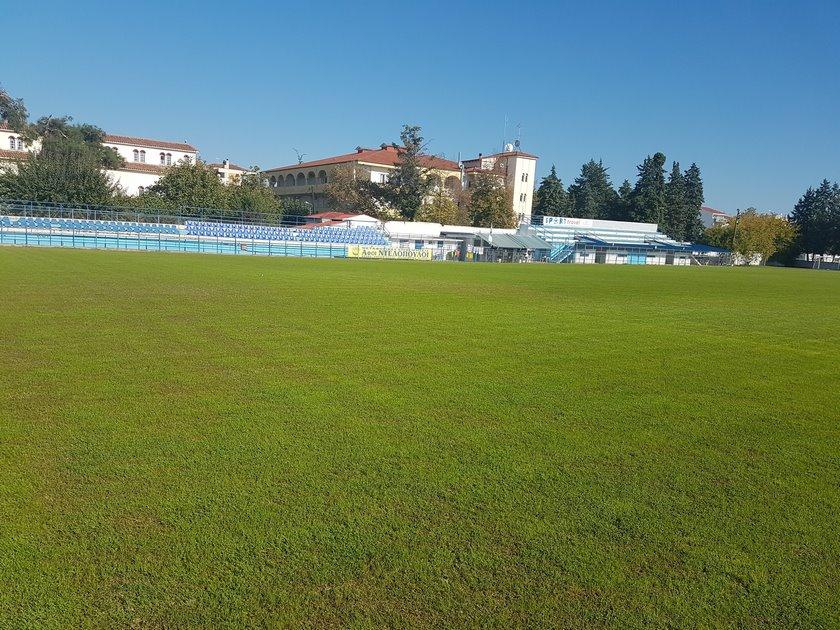 Ολοκληρώθηκε η επισπορά στο γήπεδο Φιλιππούπολης - Σε εξαιρετική κατάσταση ο αγωνιστικός χώρος (ΦΩΤΟ)