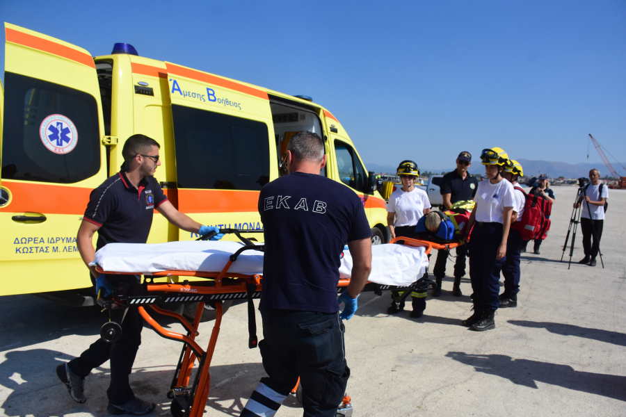 Βαρέα και Ανθυγιεινά για νοσηλευτές και διασώστες του ΕΣΥ και του ΕΚΑΒ με σύνταξη στα 62