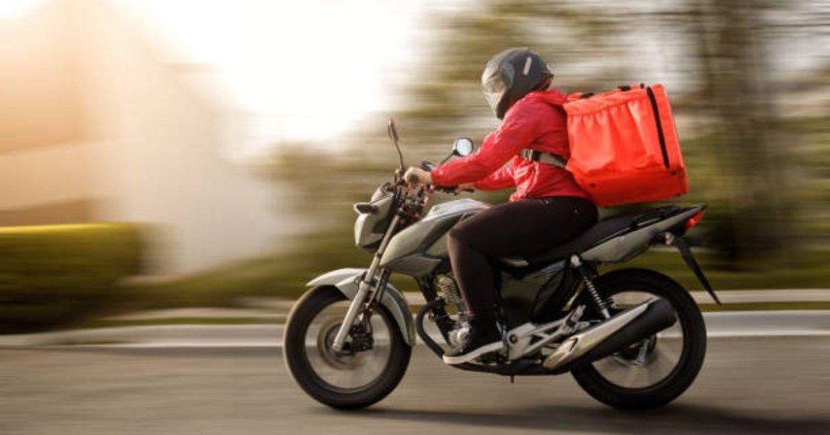 19 χώροι στάθμευσης δίκυκλων delivery στη Λάρισα - Οι αντιρρήσεις της αντιπολίτευσης 