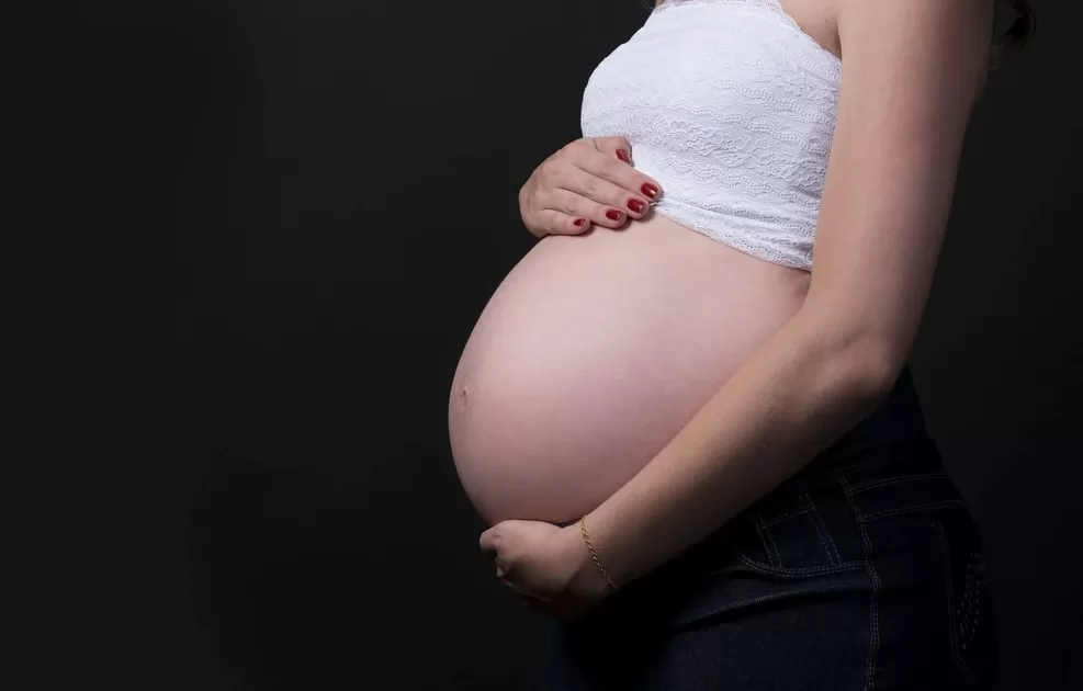 Περιστατικά με νεκρά βρέφη και ανάπηρες γυναίκες μετά από τοκετούς