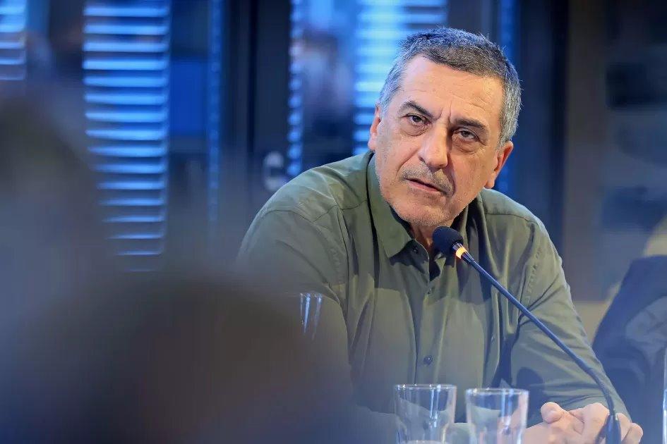 Μοντέλο Γαλλίας χθες... προτείνει ο Κουρέτας για την ευλογιά!