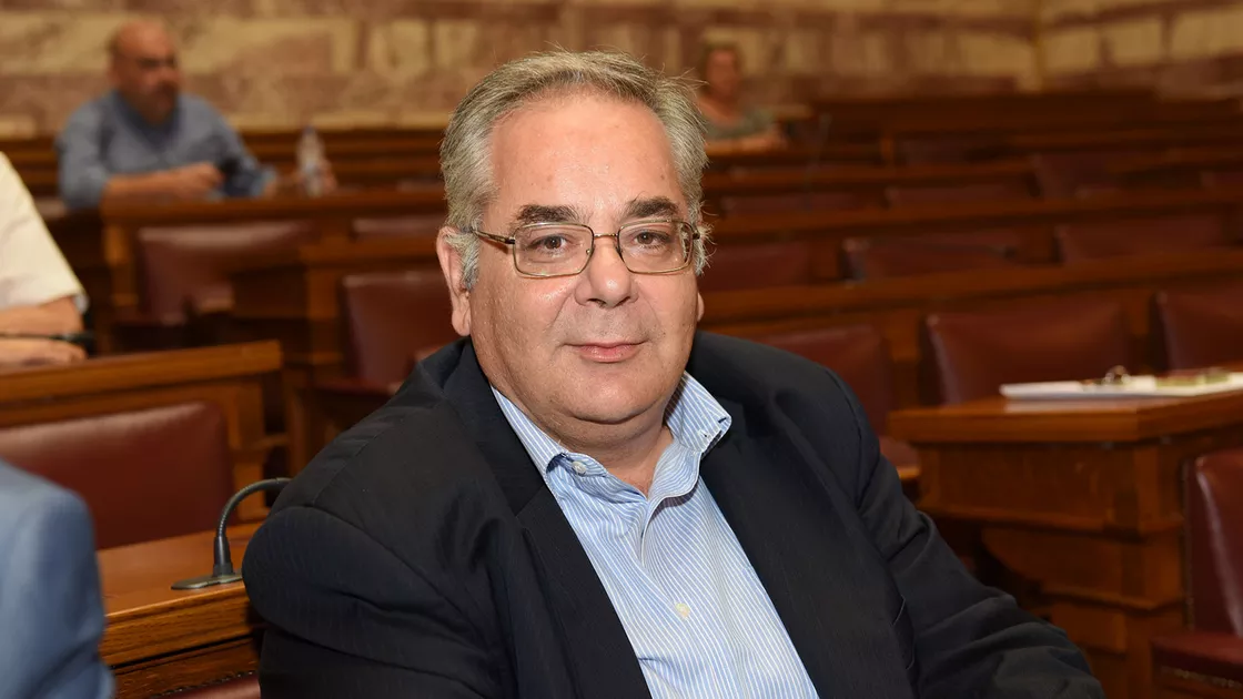 Αντιπυρική περίοδος, στο ίδιο έργο θεατές - του Γιώργου Λαμπρούλη*