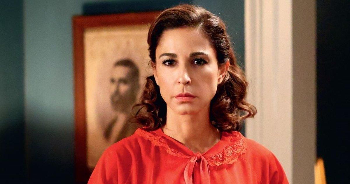 Η Κατερίνα Παπουτσάκη στα γυρίσματα του "Άγιου Έρωτα" μαζί με τον γιο της