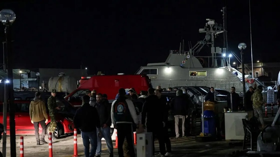 Τραγωδία στη Χίο: Σύγκρουση σκάφους με 15 νεκρούς μετανάστες