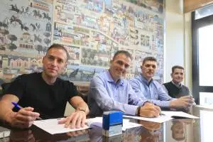 Prasino_Simeio-ypografi-ergo_kataskeyis_3_original