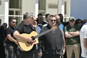 lakis-halkias-kideia_9_original